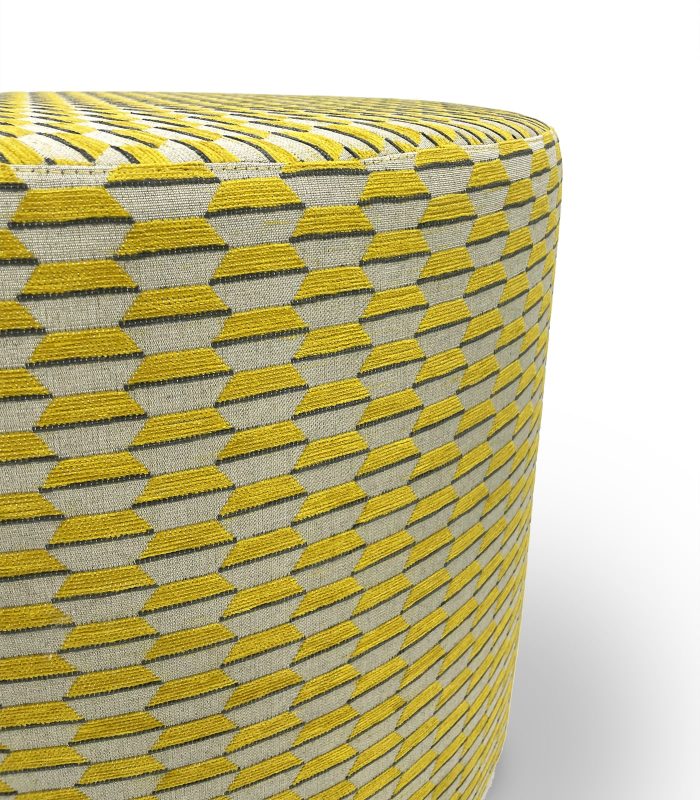 ASTRACT POUF 2 min ASTRACT POUF 2 min