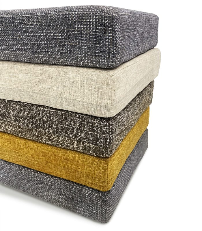 BRICKS POUF 2 min BRICKS POUF 2 min