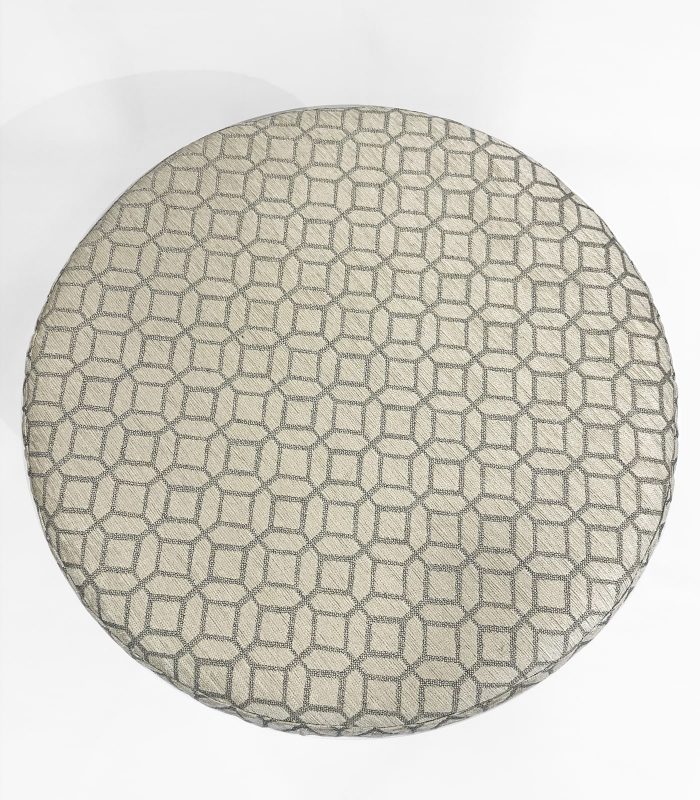 GEOMETRIC POUF 1 min