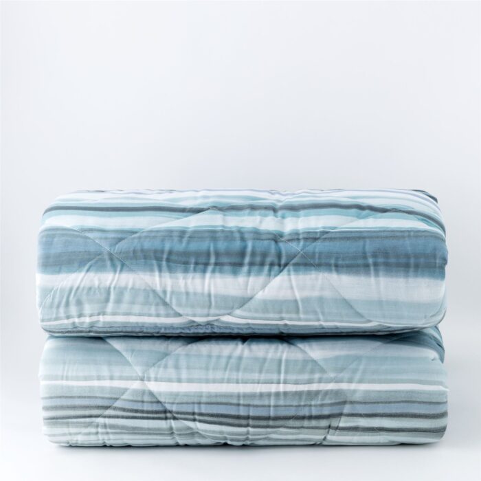 Trapunta con fantasia mille righe in cotone , singola Trapunta con fantasia mille righe in cotone , singola